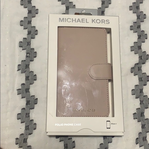 Michael Kors Accessories - NWT Michael kors iPhone X wallet case
